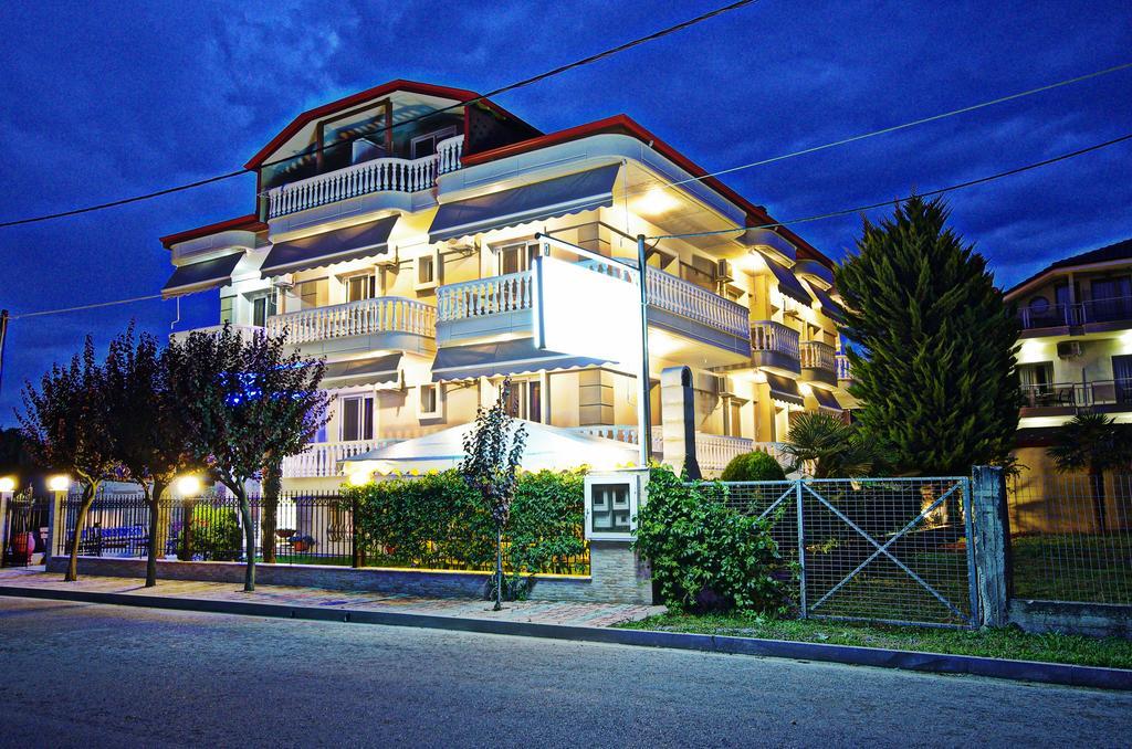 John & Eve Hotel Paralía Eksteriør billede